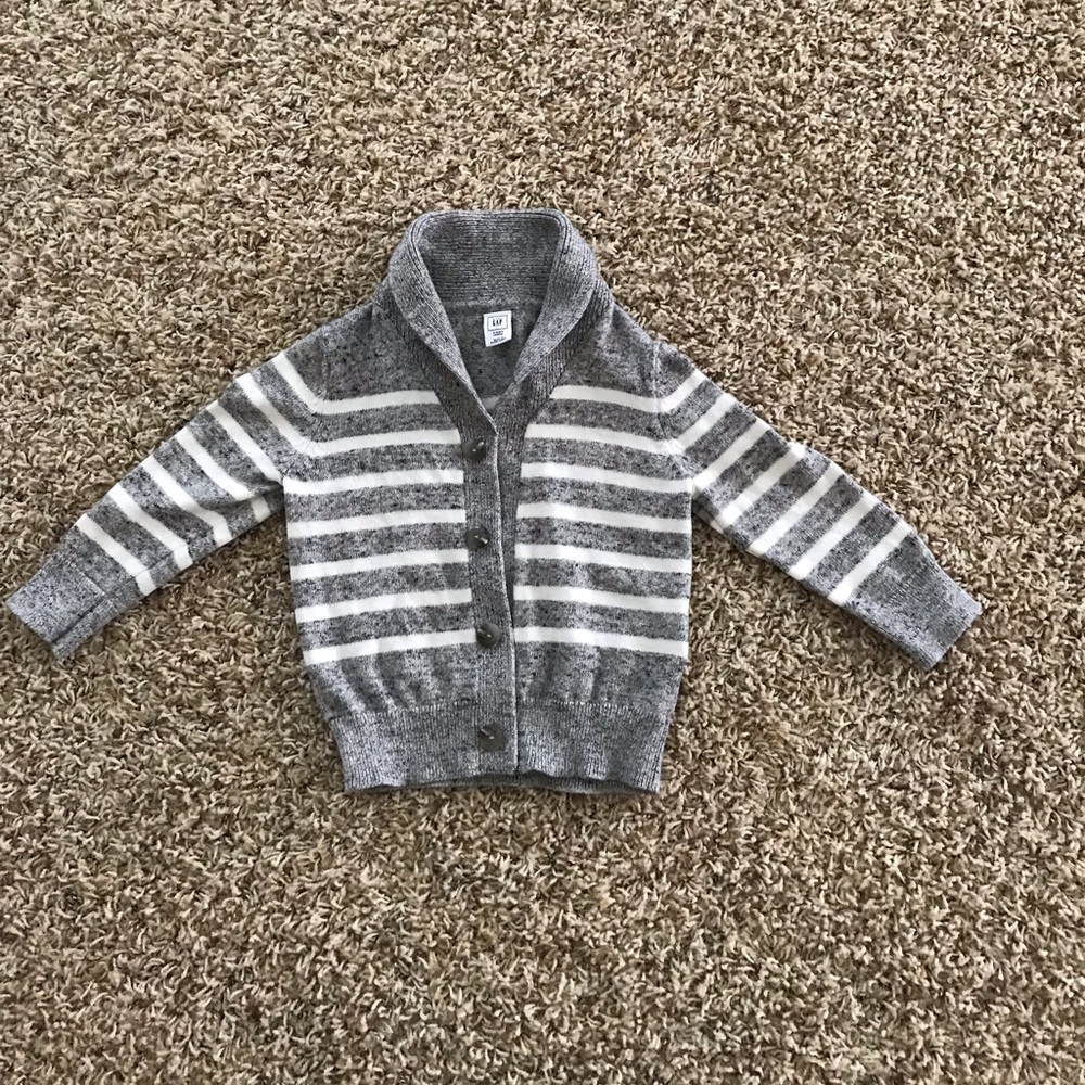 Boys GAP sweater